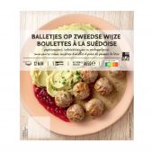 Delhaize Swedish balls with pepper cream sauce (at your own risk, no refunds applicable)